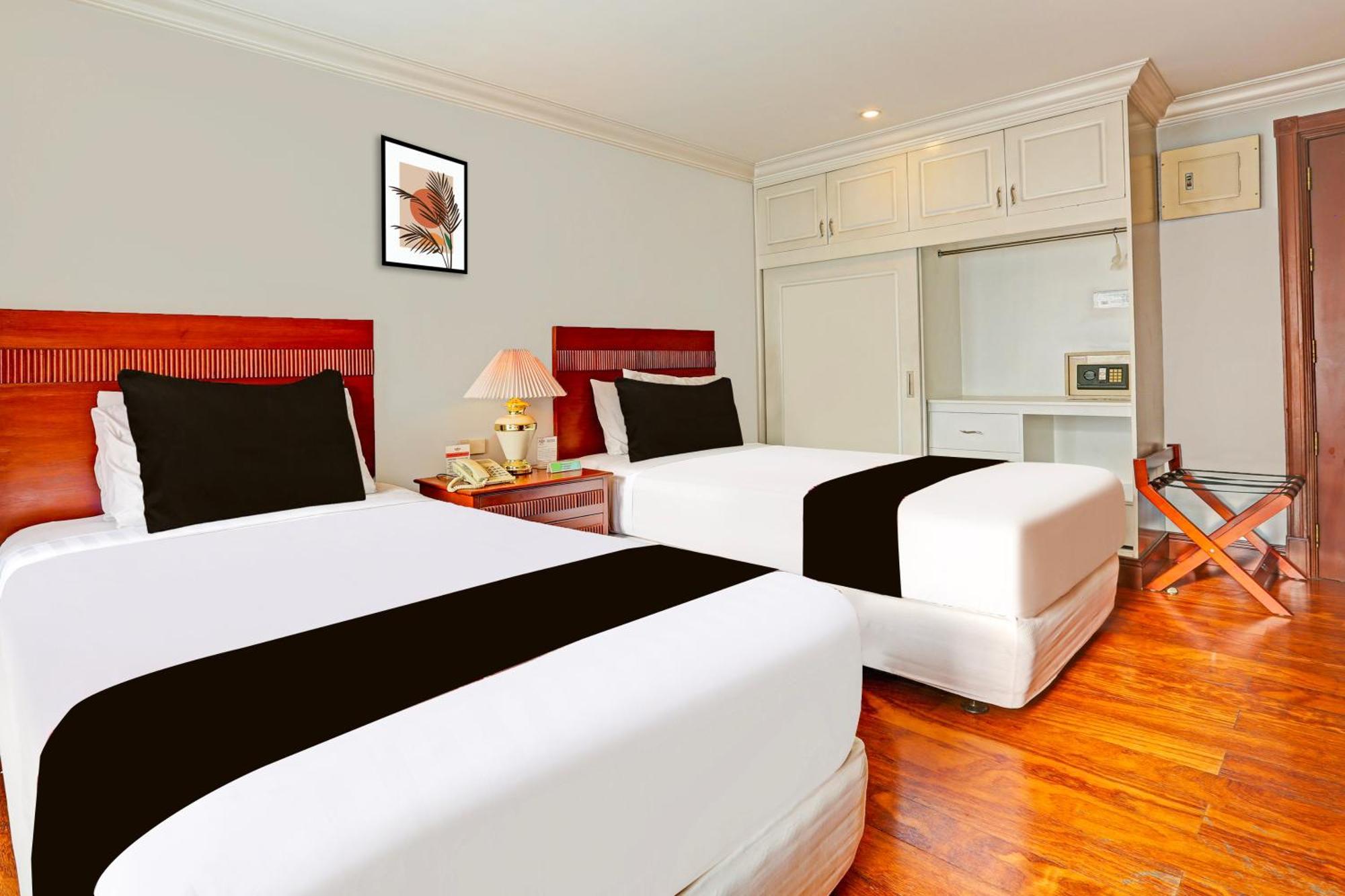 Townhouse Oak Vip Suites, Near Pnr Pasay Evangelista, Makati Manila Makati City Exterior photo